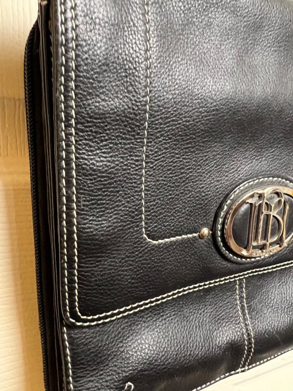 Mia Battina Crossbody - Picture 2 of 15